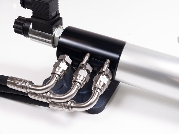 Lecomble & Schmitt Linear Autopilot Drive - PYI Inc.